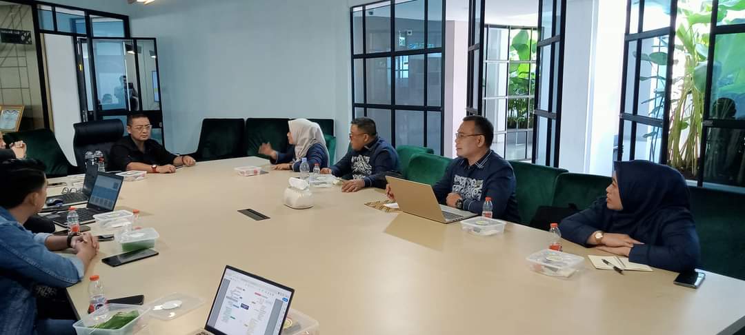 Studi Orientasi Biro Organisasi Setda Provinsi Gorontalo yang diterima langsung Kepala Biro Organisasi Setda Provinsi Jawa Barat di Ruang Rapat Biro Organisasi Jawa Barat.